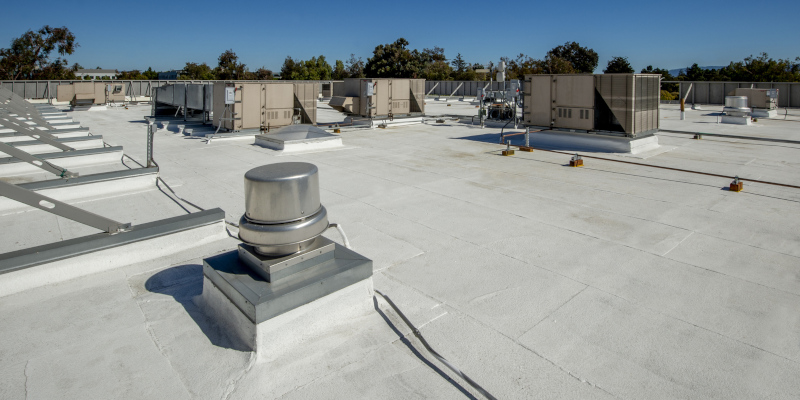 When Does Your Building Need a Commercial Roofing Inspection?